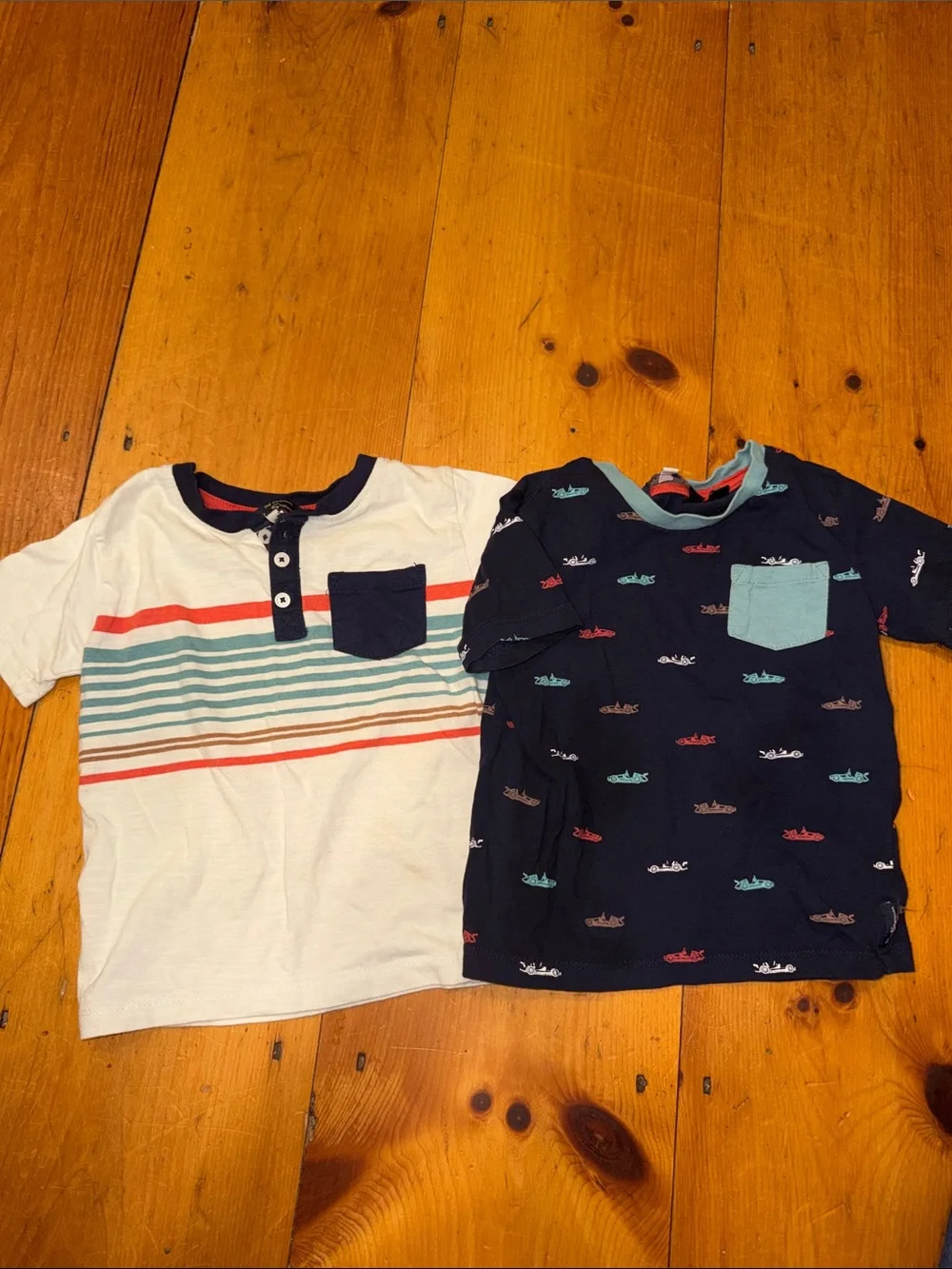 3 PC Set Kids Crew Neck Tees Navy Aqua & White and gray Shorts